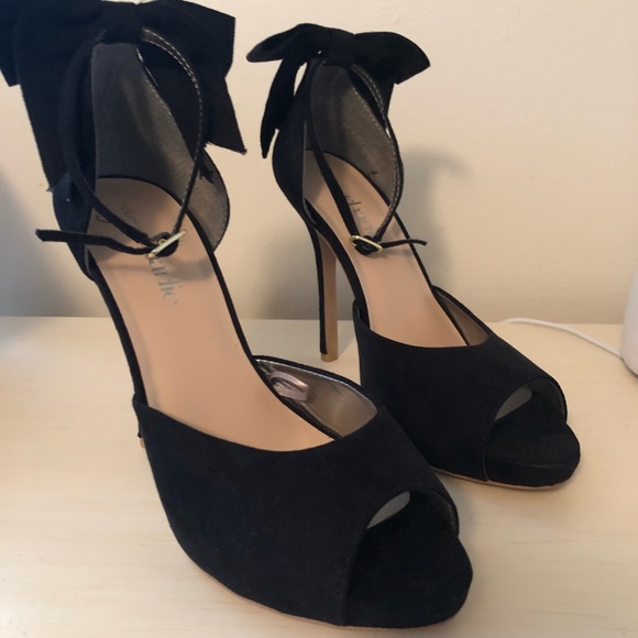 Black peep toe heels - Picture 3 of 8